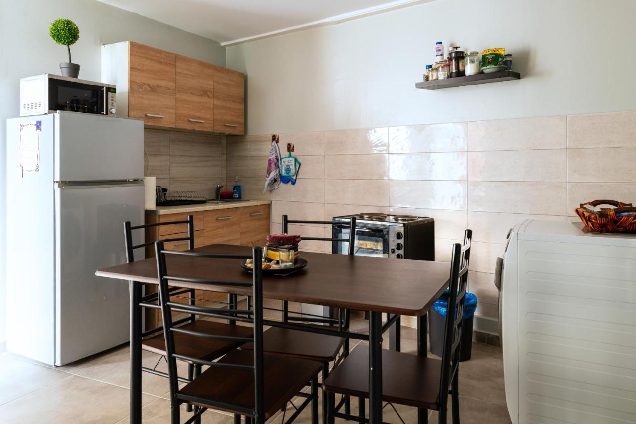 Syntagma Metro St. 2 Bedrooms 6 Pers. Flat By Mps أثينا المظهر الخارجي الصورة